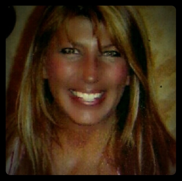 Clothing - Picture 1 of 2